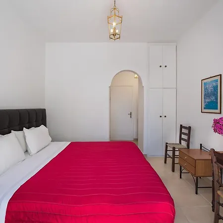 Apartment Pension Ptolemeos Fira (Santorini)